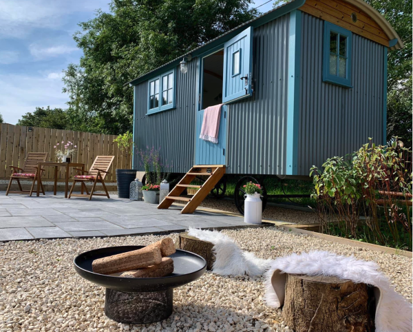 Main at St Kew Shepherd Huts