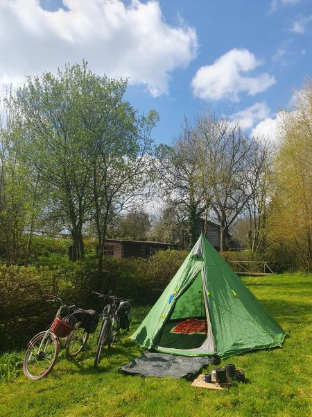 camping at Yarde Orchard